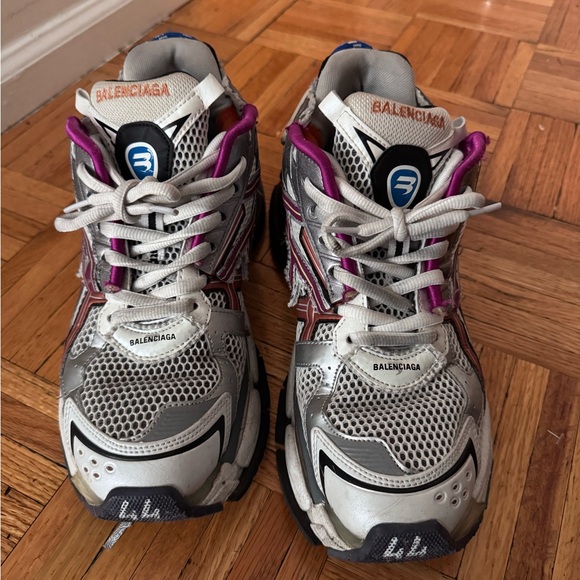 Balenciaga Runner 44 used Gray and Purple Sneakers with Mesh Ventilation - Picture 1 of 5